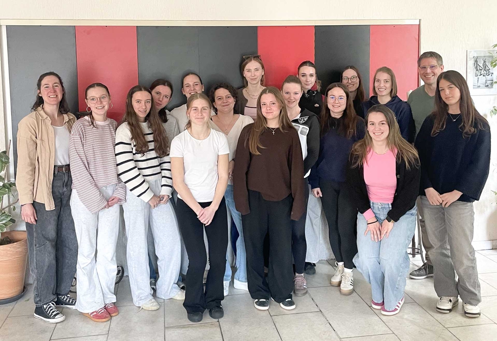 Gruppenfoto der ausgebildeten Kampfrichter:innen