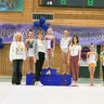 Gymnastinnen bei der Siegerehrung.